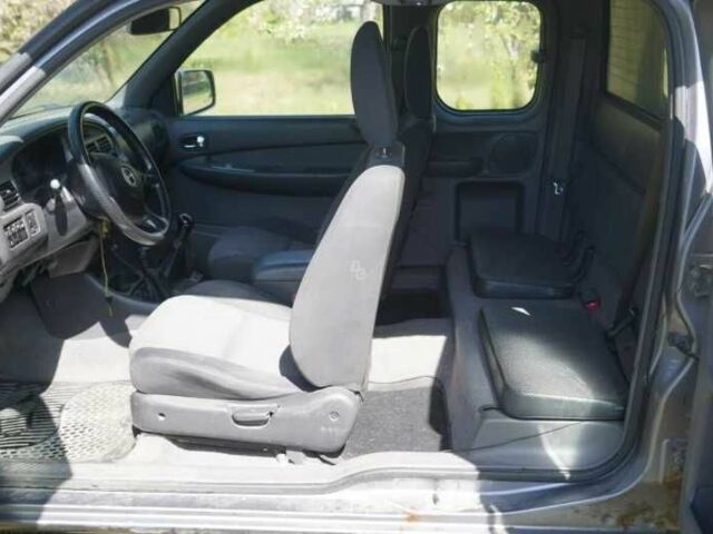 Серый Форд Рейнджер, объемом двигателя 2.5 л и пробегом 246 тыс. км за 11796 $, фото 7 на Automoto.ua