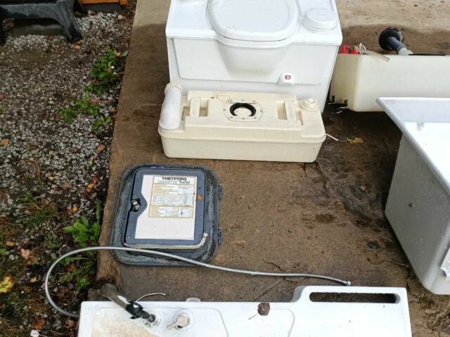 Серый Форд Рейнджер, объемом двигателя 2.5 л и пробегом 246 тыс. км за 11796 $, фото 11 на Automoto.ua