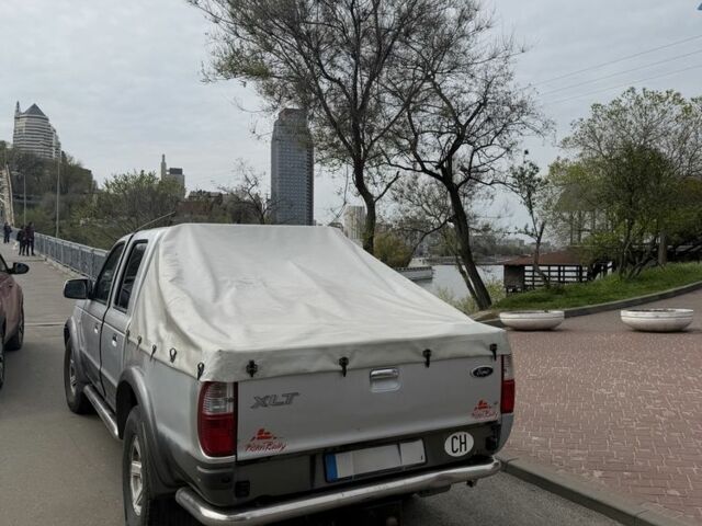 Сірий Форд Рейнджер, об'ємом двигуна 2.5 л та пробігом 252 тис. км за 4600 $, фото 4 на Automoto.ua