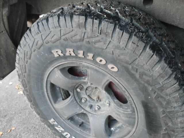 Серый Форд Рейнджер, объемом двигателя 2.5 л и пробегом 257 тыс. км за 3500 $, фото 3 на Automoto.ua