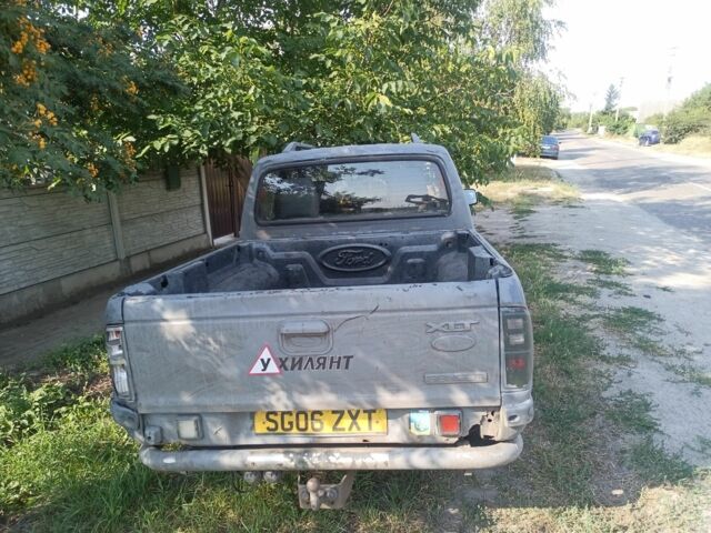 Сірий Форд Рейнджер, об'ємом двигуна 2.5 л та пробігом 133 тис. км за 2637 $, фото 3 на Automoto.ua