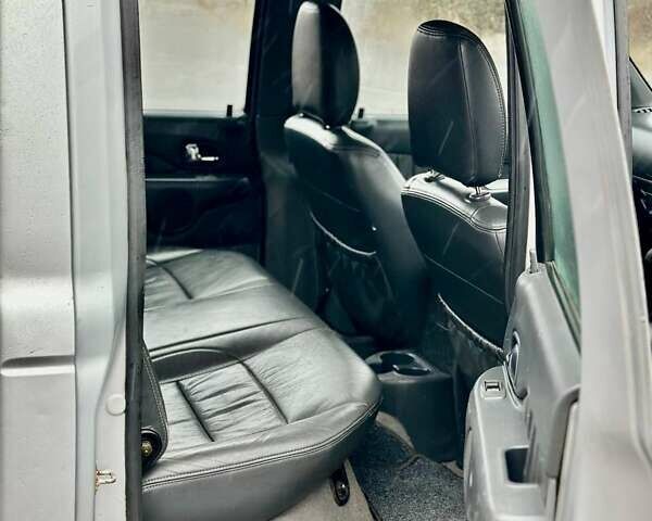 Серый Форд Рейнджер, объемом двигателя 2.5 л и пробегом 200 тыс. км за 4500 $, фото 9 на Automoto.ua