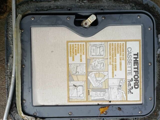 Серый Форд Рейнджер, объемом двигателя 2.5 л и пробегом 246 тыс. км за 11796 $, фото 22 на Automoto.ua