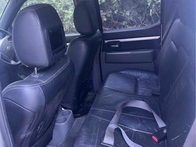 Серый Форд Рейнджер, объемом двигателя 2.5 л и пробегом 250 тыс. км за 7000 $, фото 6 на Automoto.ua