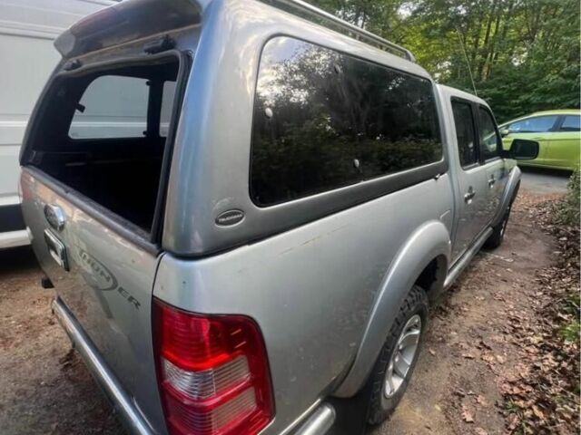 Серый Форд Рейнджер, объемом двигателя 2.5 л и пробегом 250 тыс. км за 7000 $, фото 3 на Automoto.ua