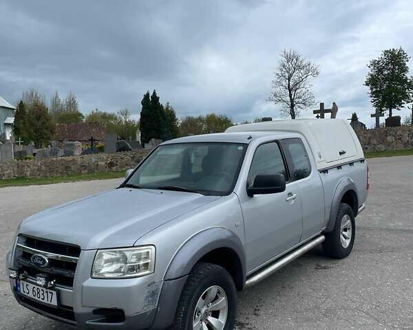 Серый Форд Рейнджер, объемом двигателя 2.5 л и пробегом 227 тыс. км за 5200 $, фото 8 на Automoto.ua
