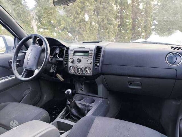 Сірий Форд Рейнджер, об'ємом двигуна 2.5 л та пробігом 200 тис. км за 7585 $, фото 6 на Automoto.ua