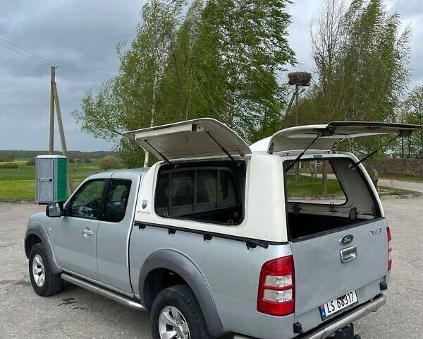 Серый Форд Рейнджер, объемом двигателя 2.5 л и пробегом 227 тыс. км за 5200 $, фото 7 на Automoto.ua