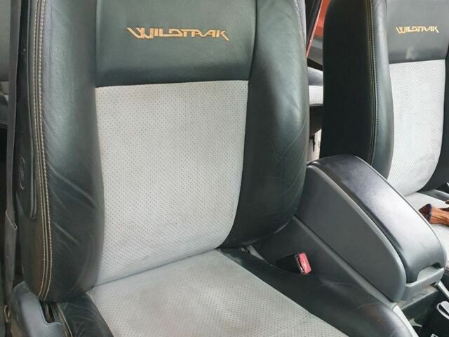 Серый Форд Рейнджер, объемом двигателя 3 л и пробегом 149 тыс. км за 5200 $, фото 4 на Automoto.ua