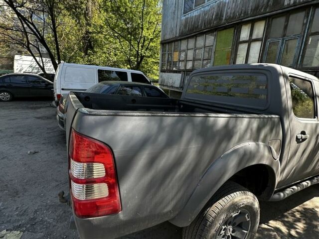 Серый Форд Рейнджер, объемом двигателя 2.5 л и пробегом 363 тыс. км за 5300 $, фото 5 на Automoto.ua