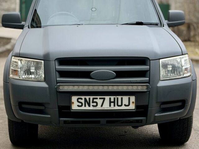 Серый Форд Рейнджер, объемом двигателя 2.5 л и пробегом 100 тыс. км за 4000 $, фото 1 на Automoto.ua