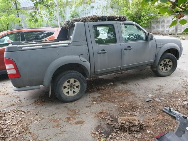 Серый Форд Рейнджер, объемом двигателя 3 л и пробегом 149 тыс. км за 5200 $, фото 1 на Automoto.ua