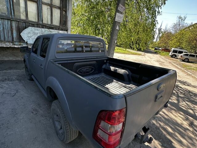 Серый Форд Рейнджер, объемом двигателя 2.5 л и пробегом 363 тыс. км за 5300 $, фото 3 на Automoto.ua
