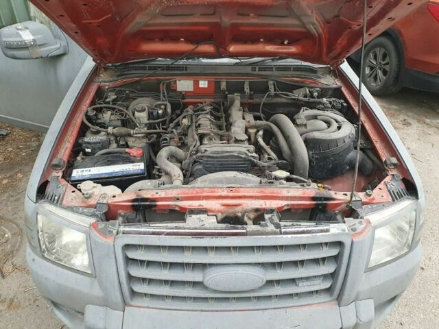 Серый Форд Рейнджер, объемом двигателя 3 л и пробегом 149 тыс. км за 5200 $, фото 10 на Automoto.ua