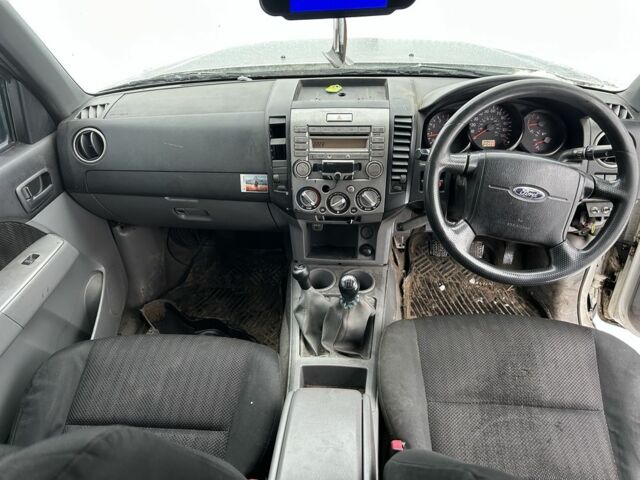 Сірий Форд Рейнджер, об'ємом двигуна 2.5 л та пробігом 149 тис. км за 3950 $, фото 10 на Automoto.ua