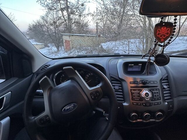 Серый Форд Рейнджер, объемом двигателя 3.2 л и пробегом 203 тыс. км за 16000 $, фото 12 на Automoto.ua