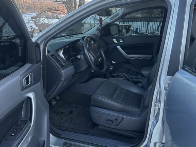 Сірий Форд Рейнджер, об'ємом двигуна 3.2 л та пробігом 203 тис. км за 16000 $, фото 11 на Automoto.ua