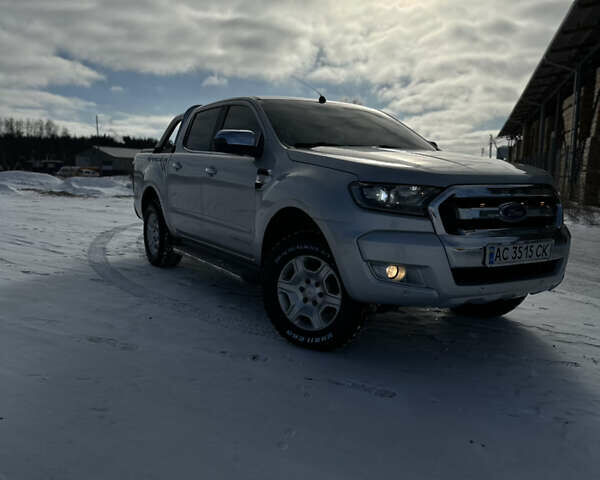 Серый Форд Рейнджер, объемом двигателя 3.2 л и пробегом 286 тыс. км за 23900 $, фото 2 на Automoto.ua