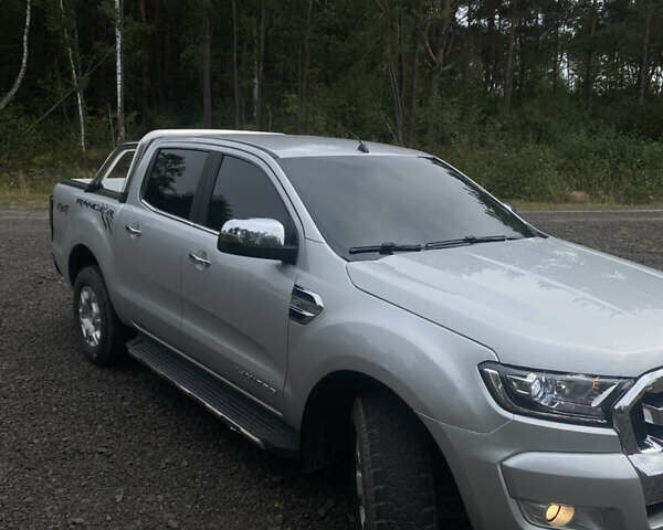 Серый Форд Рейнджер, объемом двигателя 3.2 л и пробегом 282 тыс. км за 19999 $, фото 10 на Automoto.ua