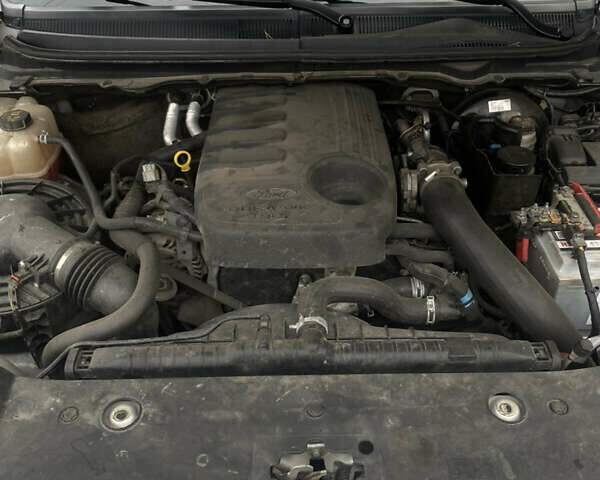 Серый Форд Рейнджер, объемом двигателя 3.2 л и пробегом 282 тыс. км за 19999 $, фото 16 на Automoto.ua