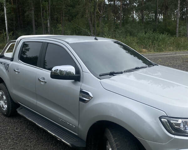 Серый Форд Рейнджер, объемом двигателя 3.2 л и пробегом 282 тыс. км за 19999 $, фото 11 на Automoto.ua