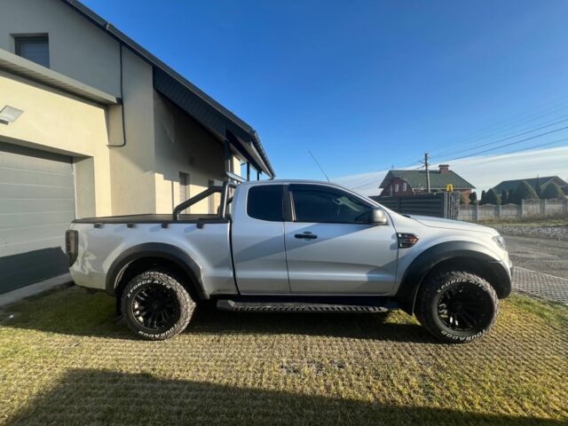 Серый Форд Рейнджер, объемом двигателя 2.2 л и пробегом 327 тыс. км за 15900 $, фото 5 на Automoto.ua