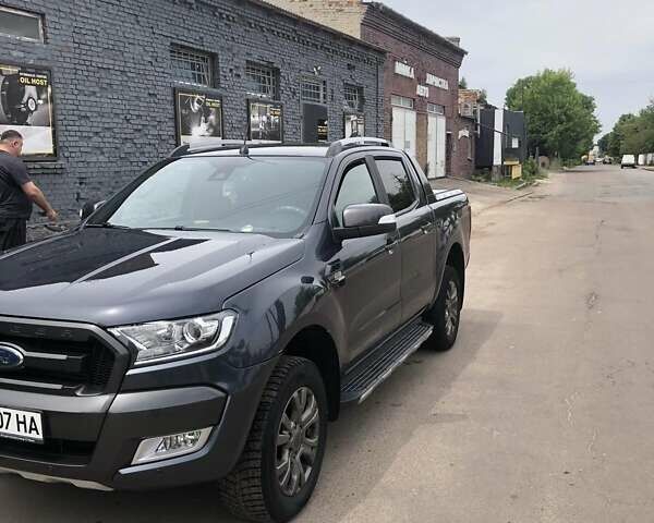 Серый Форд Рейнджер, объемом двигателя 3.2 л и пробегом 161 тыс. км за 26908 $, фото 1 на Automoto.ua