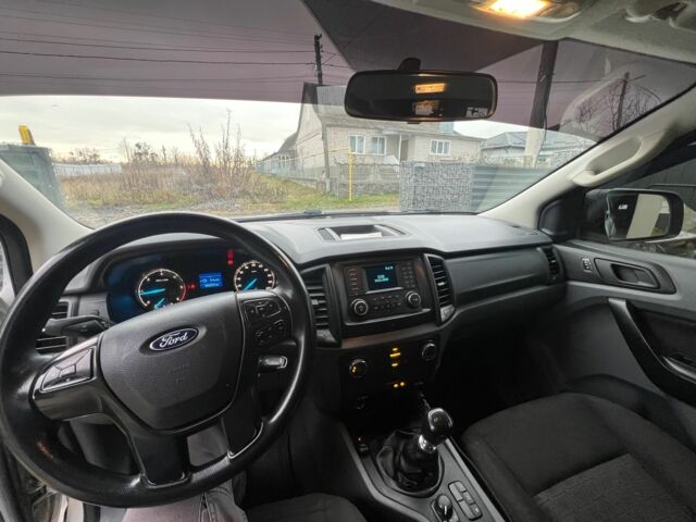 Серый Форд Рейнджер, объемом двигателя 2.2 л и пробегом 327 тыс. км за 15900 $, фото 11 на Automoto.ua