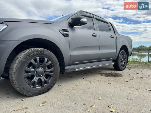 Сірий Форд Рейнджер, об'ємом двигуна 3.2 л та пробігом 162 тис. км за 34500 $, фото 4 на Automoto.ua