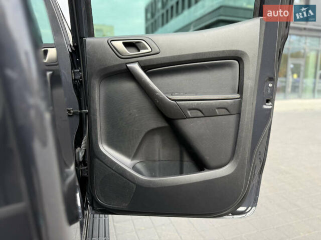 Сірий Форд Рейнджер, об'ємом двигуна 3.2 л та пробігом 131 тис. км за 33900 $, фото 54 на Automoto.ua
