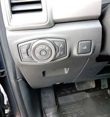 Серый Форд Рейнджер, объемом двигателя 2 л и пробегом 78 тыс. км за 33500 $, фото 9 на Automoto.ua