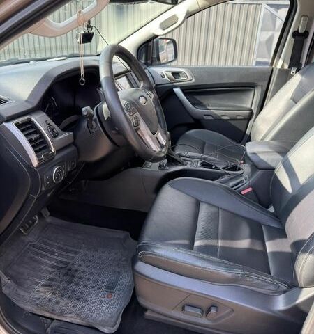 Сірий Форд Рейнджер, об'ємом двигуна 2 л та пробігом 162 тис. км за 30000 $, фото 7 на Automoto.ua