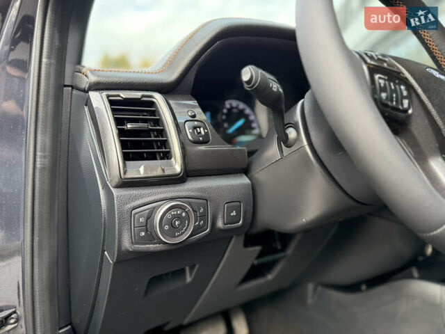 Сірий Форд Рейнджер, об'ємом двигуна 3.2 л та пробігом 131 тис. км за 33900 $, фото 31 на Automoto.ua