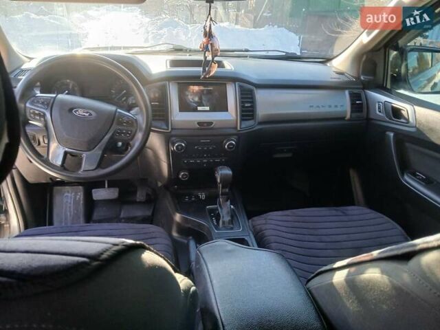 Серый Форд Рейнджер, объемом двигателя 2.26 л и пробегом 56 тыс. км за 25000 $, фото 13 на Automoto.ua