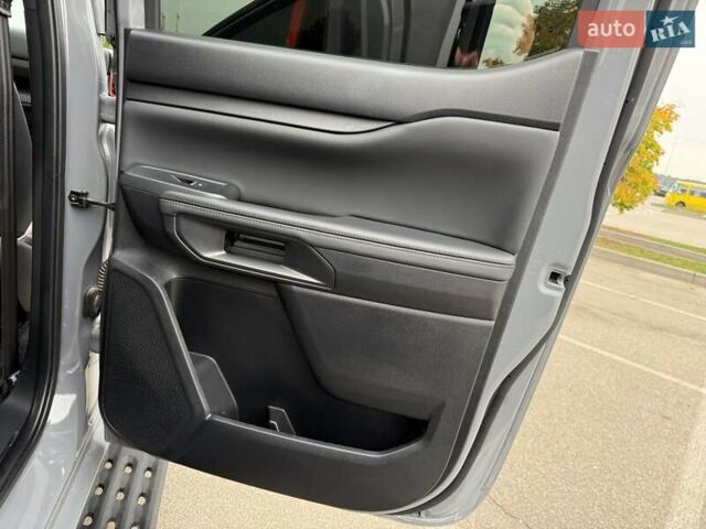 Сірий Форд Рейнджер, об'ємом двигуна 2 л та пробігом 10 тис. км за 71800 $, фото 31 на Automoto.ua