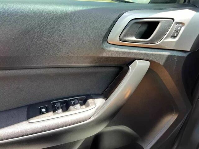 Сірий Форд Рейнджер, об'ємом двигуна 2.3 л та пробігом 4 тис. км за 8500 $, фото 15 на Automoto.ua