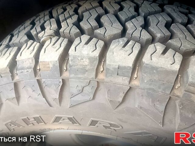 Серый Форд Рейнджер, объемом двигателя 2.5 л и пробегом 125 тыс. км за 3500 $, фото 4 на Automoto.ua