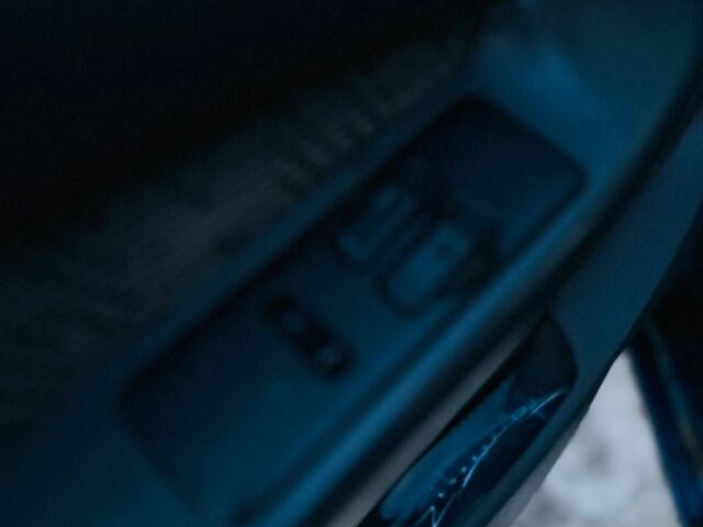 Синій Форд Рейнджер, об'ємом двигуна 2.5 л та пробігом 300 тис. км за 4250 $, фото 8 на Automoto.ua