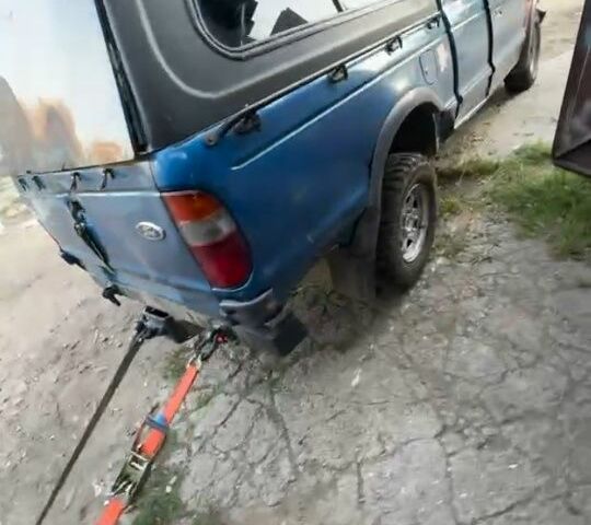 Синий Форд Рейнджер, объемом двигателя 0 л и пробегом 220 тыс. км за 2300 $, фото 4 на Automoto.ua