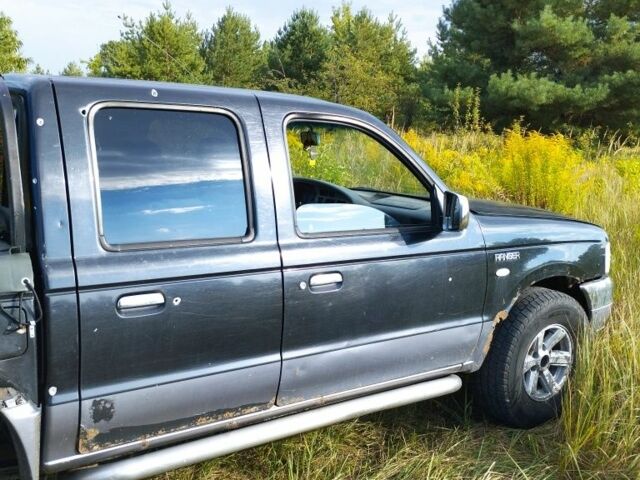 Синий Форд Рейнджер, объемом двигателя 2.5 л и пробегом 180 тыс. км за 4000 $, фото 7 на Automoto.ua