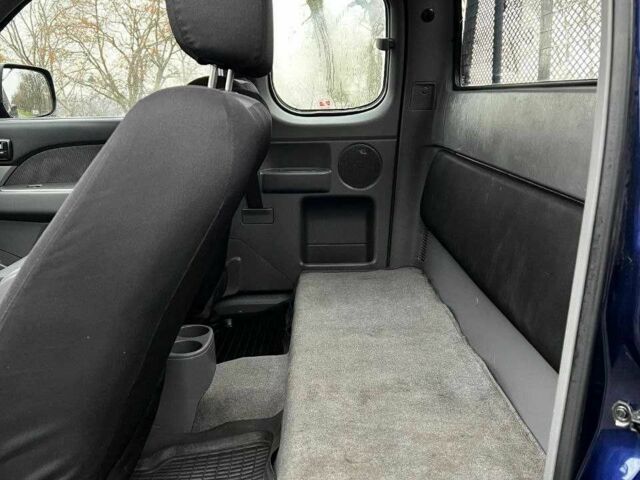 Синий Форд Рейнджер, объемом двигателя 2.5 л и пробегом 325 тыс. км за 5415 $, фото 10 на Automoto.ua