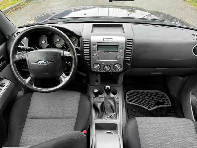 Синий Форд Рейнджер, объемом двигателя 2.5 л и пробегом 325 тыс. км за 5415 $, фото 9 на Automoto.ua