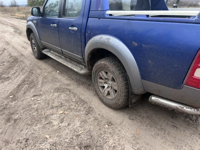 Синій Форд Рейнджер, об'ємом двигуна 3 л та пробігом 162 тис. км за 8000 $, фото 5 на Automoto.ua