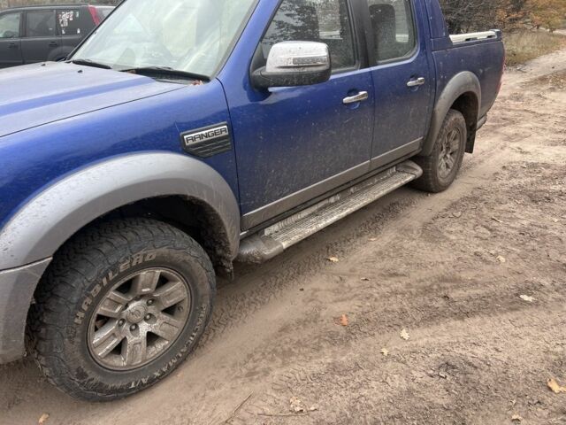 Синій Форд Рейнджер, об'ємом двигуна 3 л та пробігом 162 тис. км за 8000 $, фото 4 на Automoto.ua