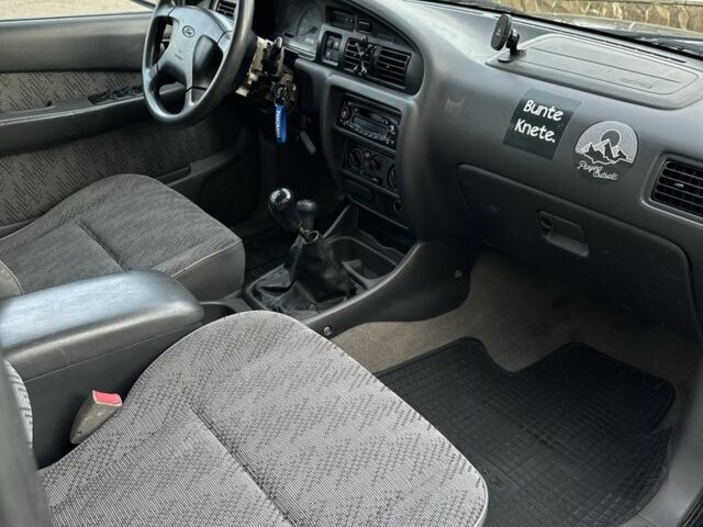 Зеленый Форд Рейнджер, объемом двигателя 2.5 л и пробегом 395 тыс. км за 3400 $, фото 6 на Automoto.ua