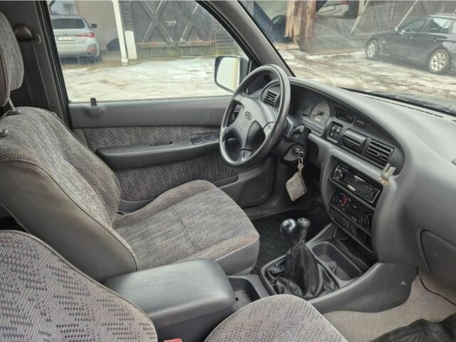 Зелений Форд Рейнджер, об'ємом двигуна 2.5 л та пробігом 203 тис. км за 1950 $, фото 5 на Automoto.ua