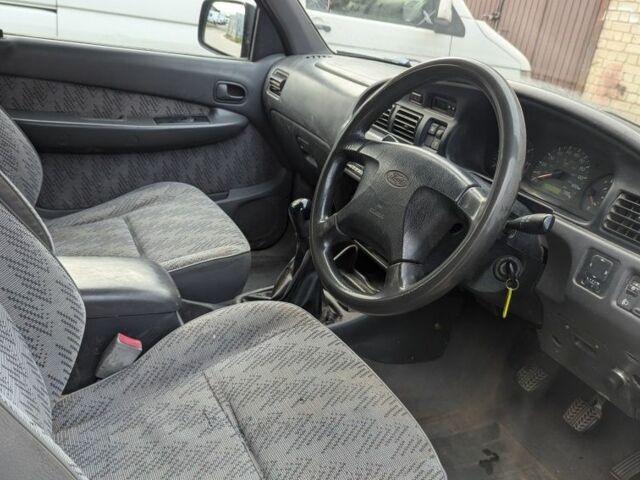 Форд Рейнджер 2001 в Ровно на Automoto.ua Зеленый Форд Рейнджер, объемом двигателя 2.5 л и пробегом 130 тыс. км за 1879 $, фото 5 на Automoto.ua