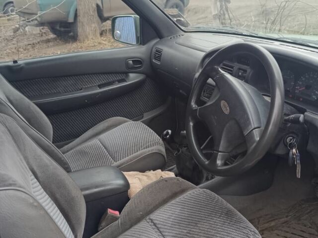 Зеленый Форд Рейнджер, объемом двигателя 2.5 л и пробегом 270 тыс. км за 2840 $, фото 4 на Automoto.ua