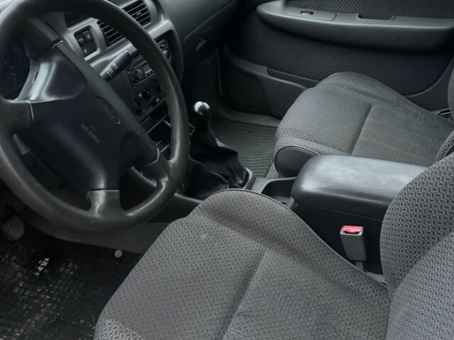 Зеленый Форд Рейнджер, объемом двигателя 2.5 л и пробегом 235 тыс. км за 5500 $, фото 5 на Automoto.ua