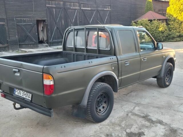 Зелений Форд Рейнджер, об'ємом двигуна 2.5 л та пробігом 230 тис. км за 2500 $, фото 5 на Automoto.ua